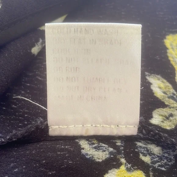 Nunui Floral Navy Blue Womens Shorts AU 12 - Blue with colourful flowers - Picture 12 of 16